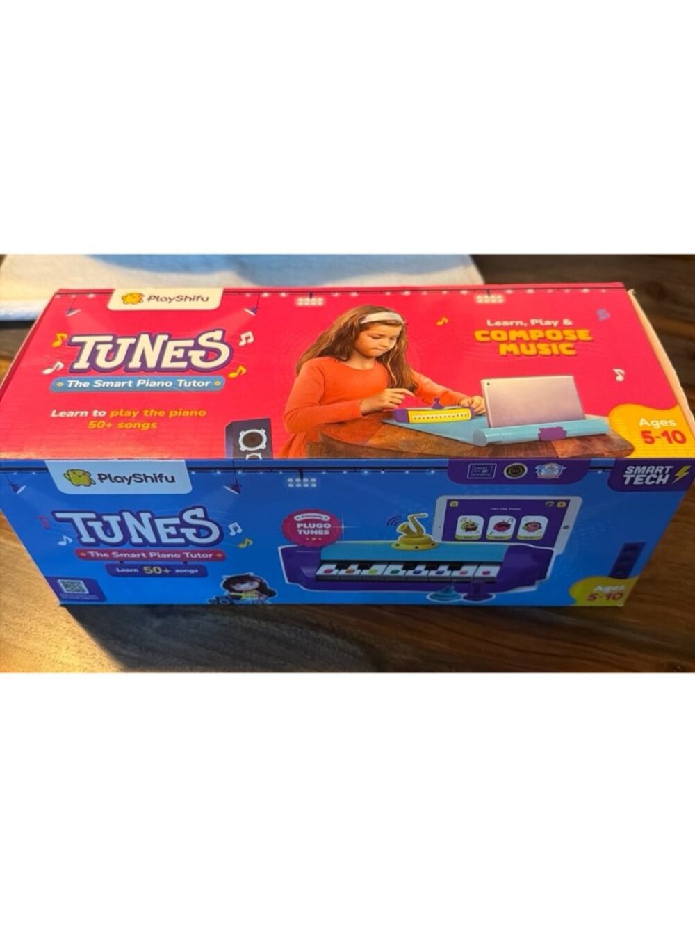 PlayShifu Plugo Tunes, an augmented reality (AR) piano starter toy kit